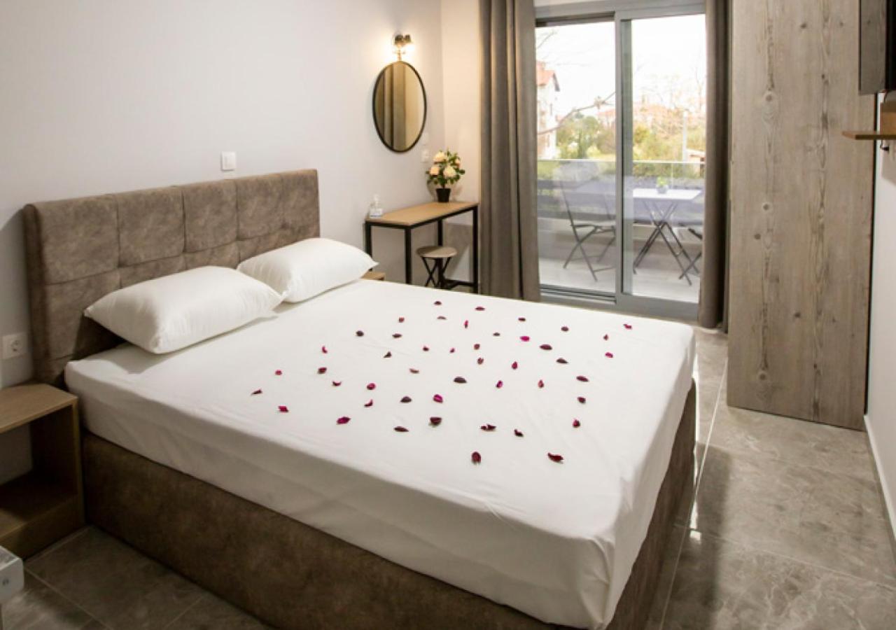 Artemida Suites Hanioti Zewnętrze zdjęcie