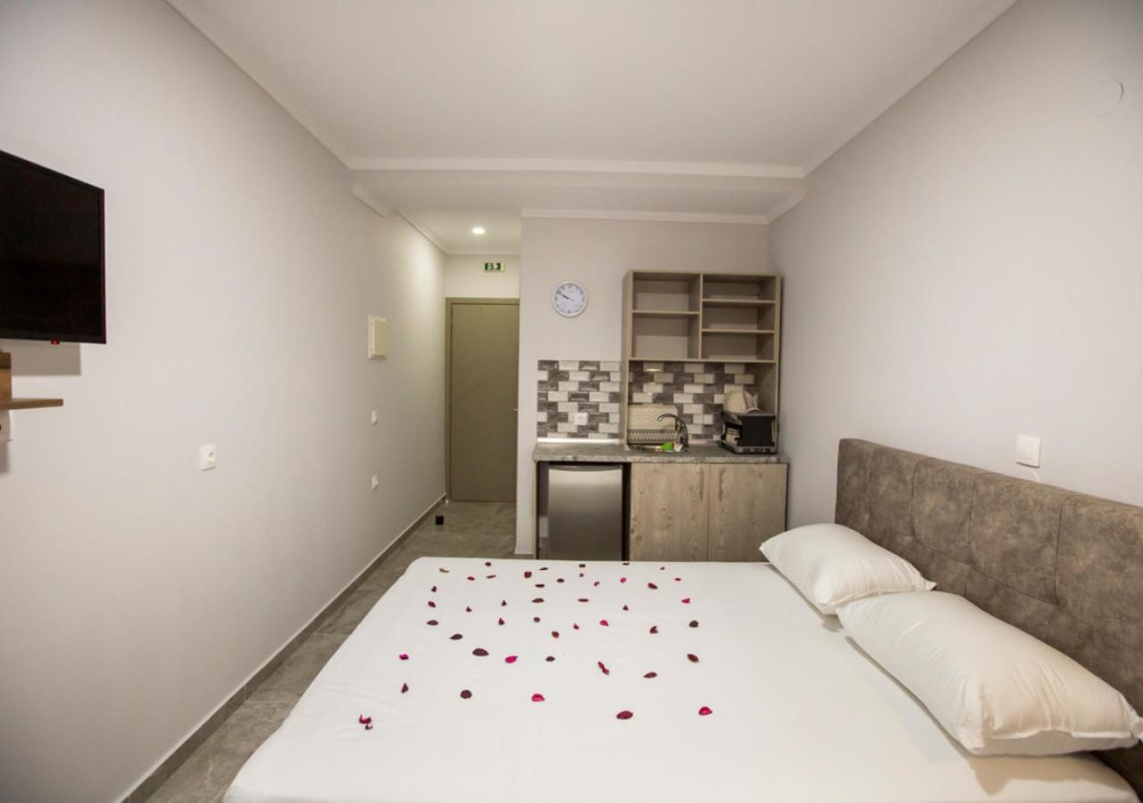 Artemida Suites Hanioti Zewnętrze zdjęcie