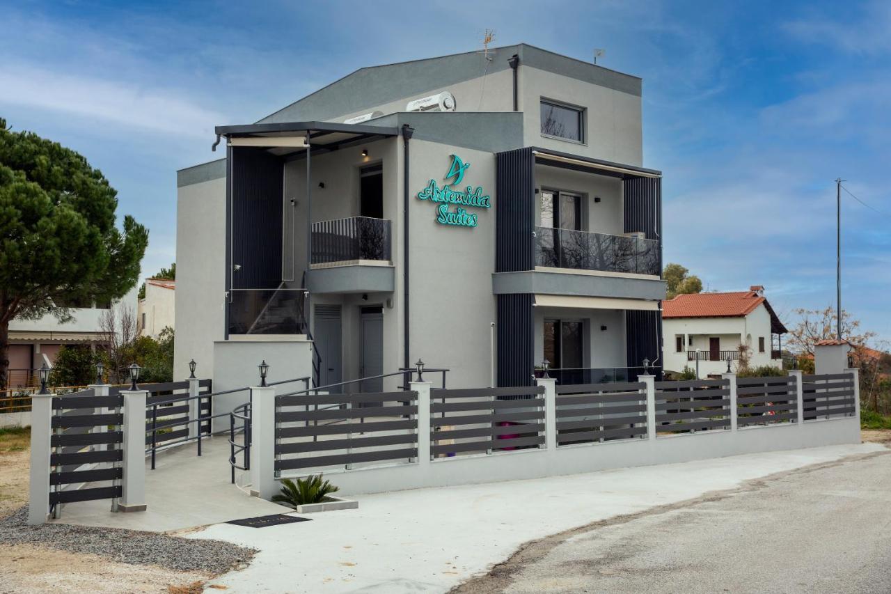 Artemida Suites Hanioti Zewnętrze zdjęcie