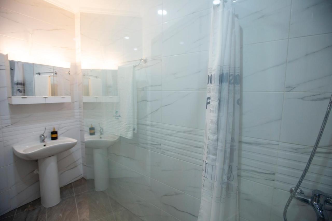 Artemida Suites Hanioti Zewnętrze zdjęcie